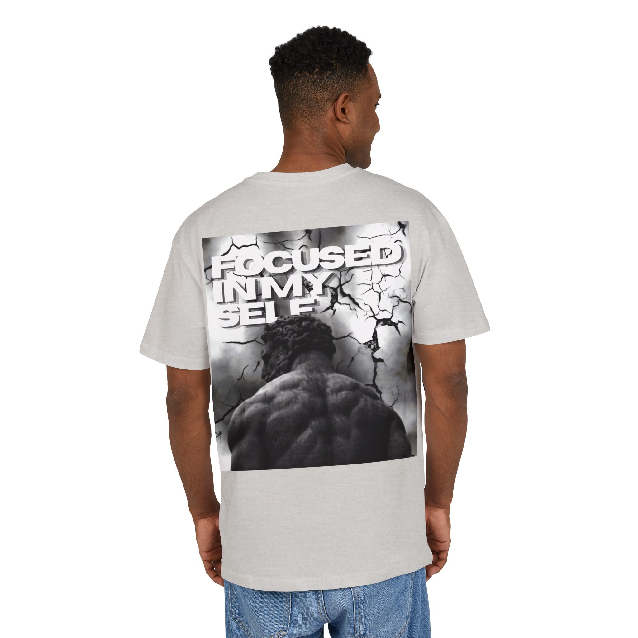 Camiseta Unisex Oversize “Focused In My Self”